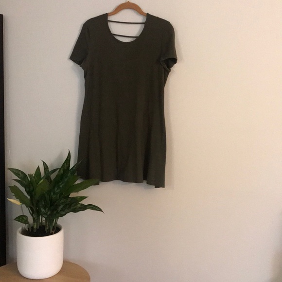 fore Dresses & Skirts - Fore Green Dress